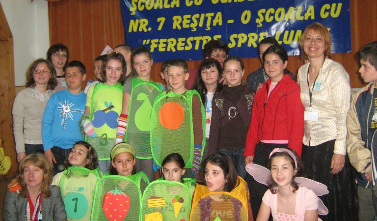 снимка от проект 2006/2009 Сократ/Коменски Училищни партньорства: „Европейски големи книги с приказки и легенди“
