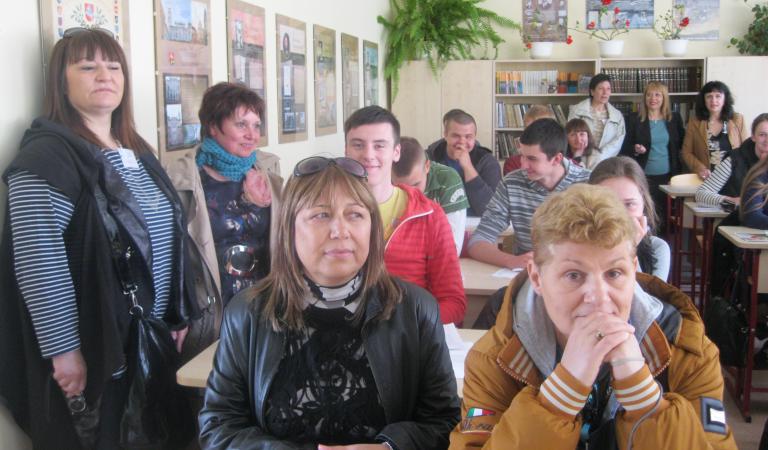 снимка от проект 2013/2015 Коменски Регионални партньорства: „Физически активни деца – здрави граждани“